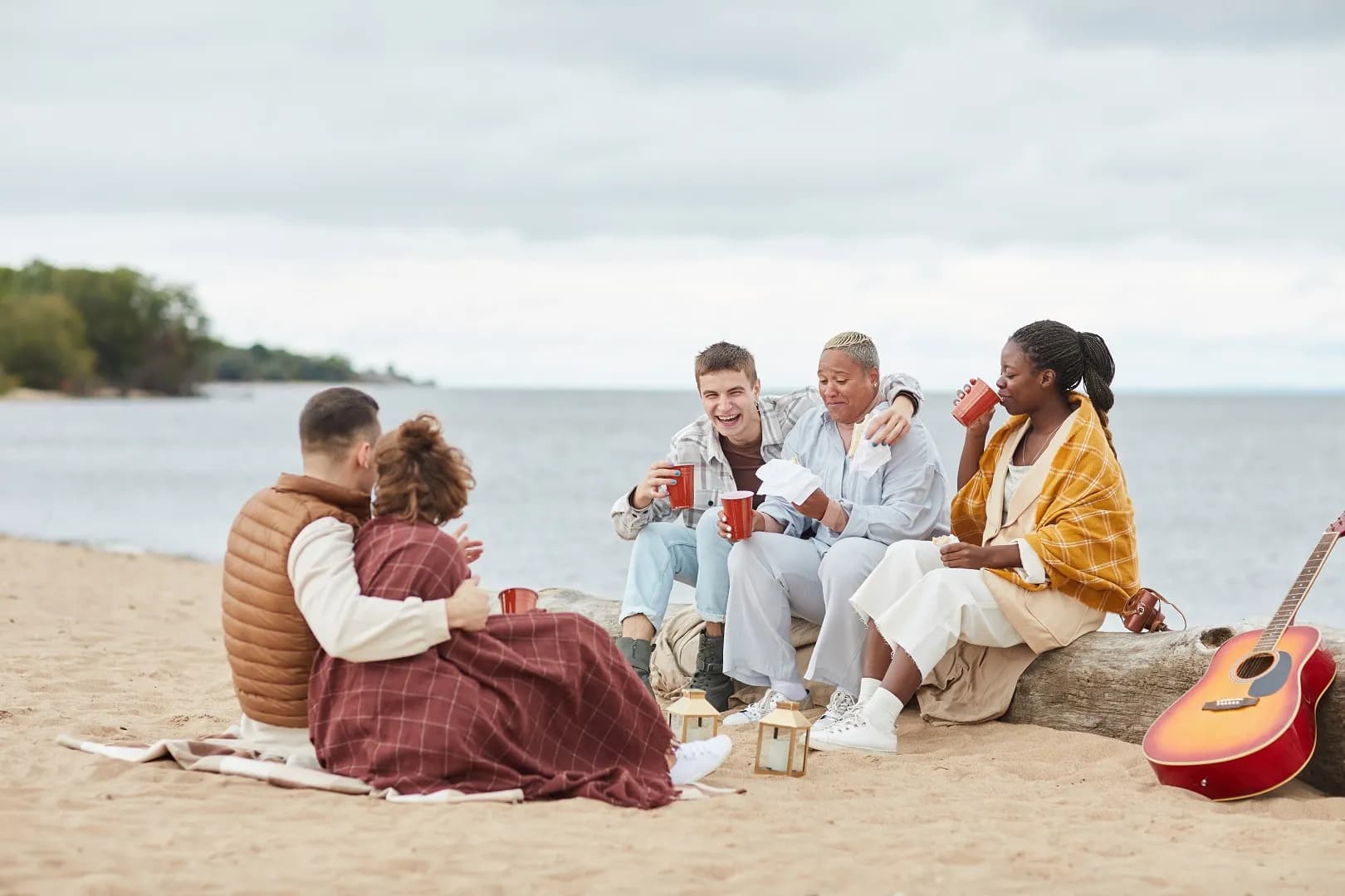 Everything to Pack for your Beach Party