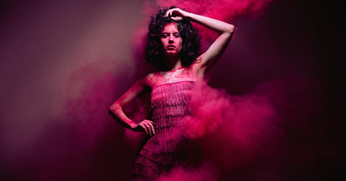 Holi Style Guide: Chic Fashion Tips for Skin & Hair Safety