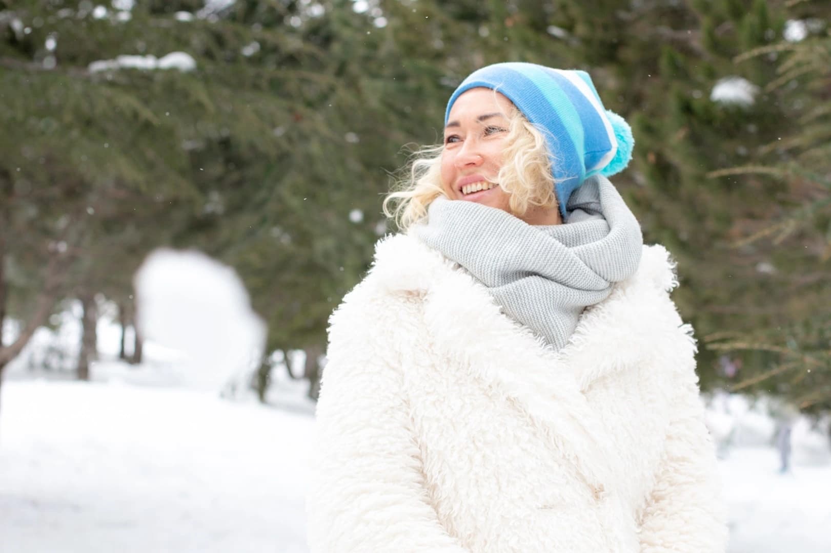 Cozy Yet Chic: Mastering Winter Layering