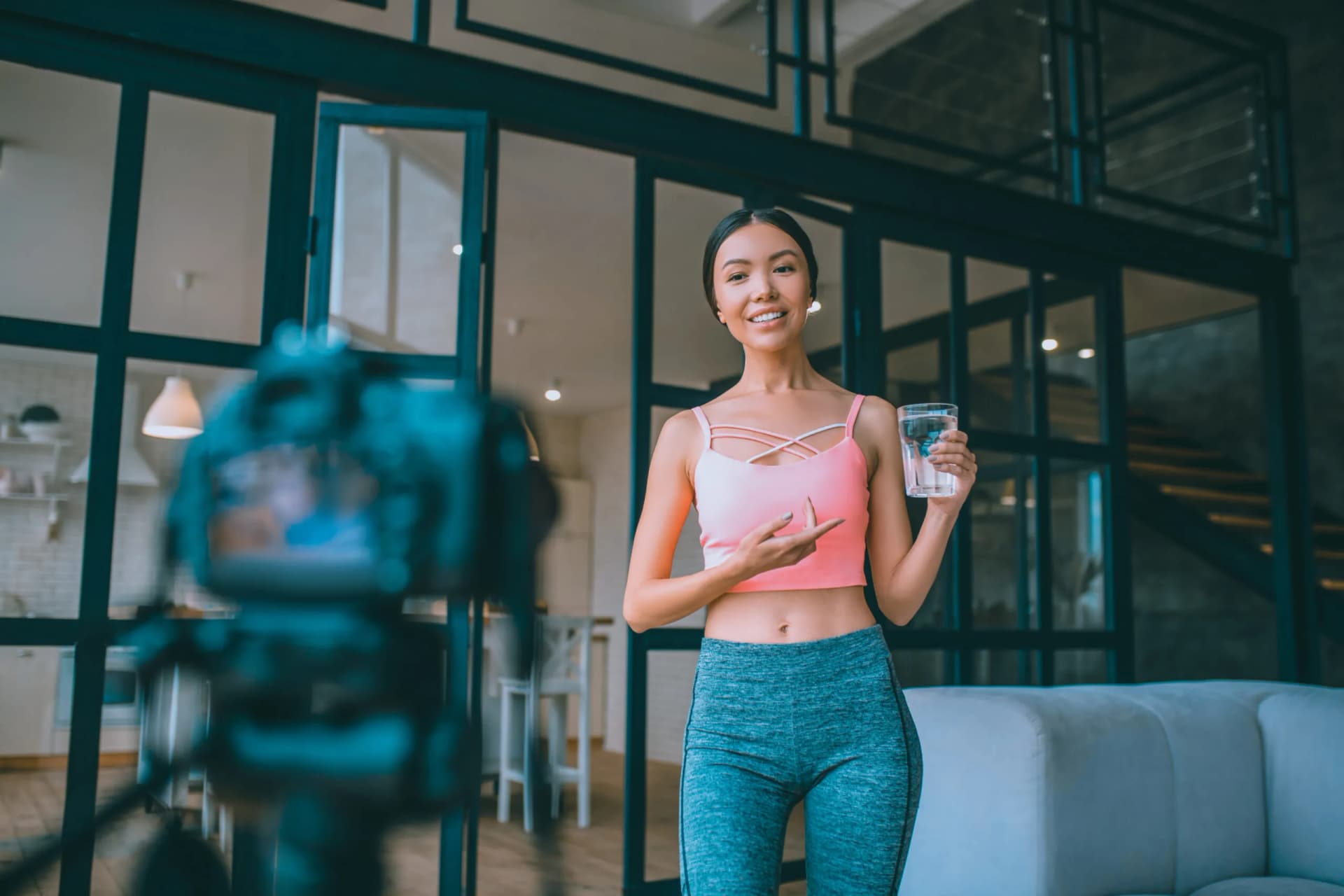 5 dark truths about the modeling industry. What most media outlets seem to miss out!