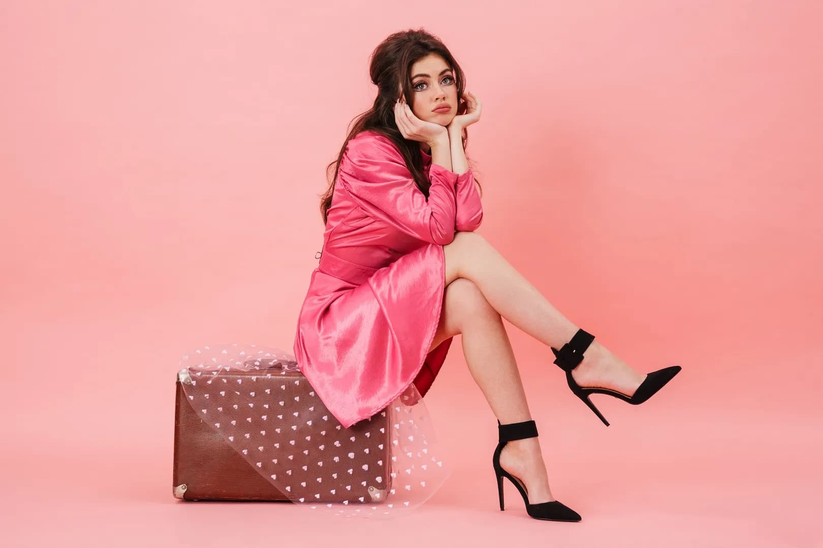 Barbenheimer Outfit Inspiration For This All New Season