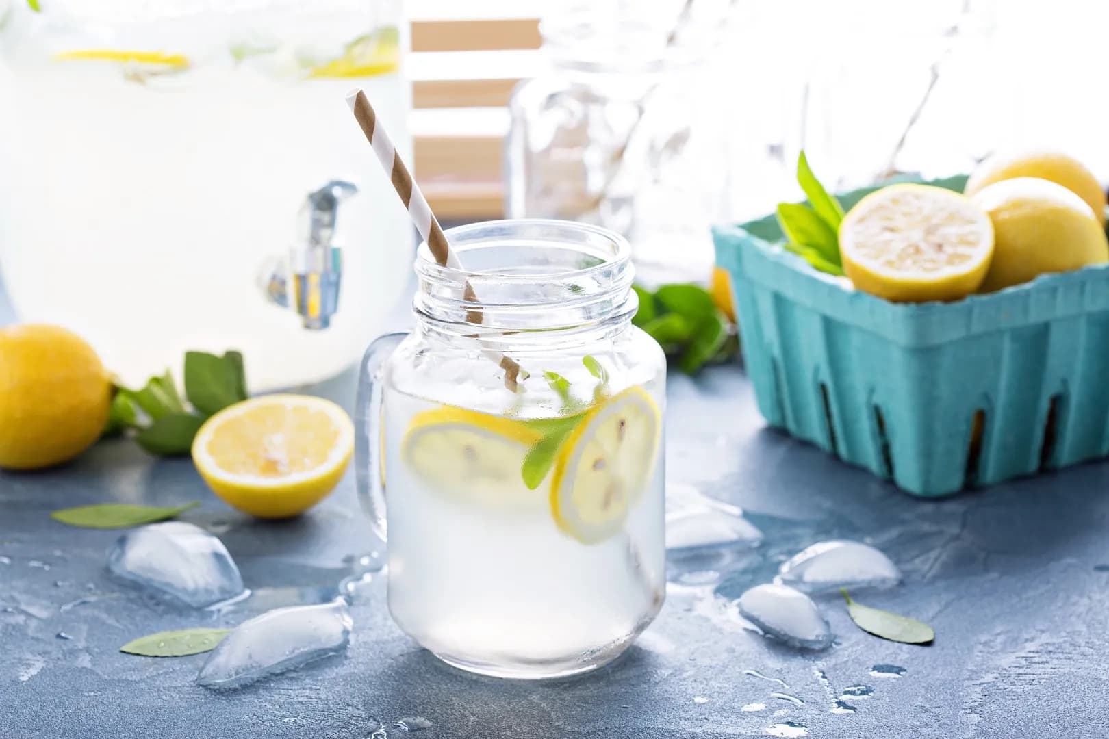 Benefits of lemon water